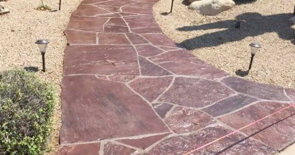 Rich Color Enhancing High-Solids Paver Sealer Wet Look